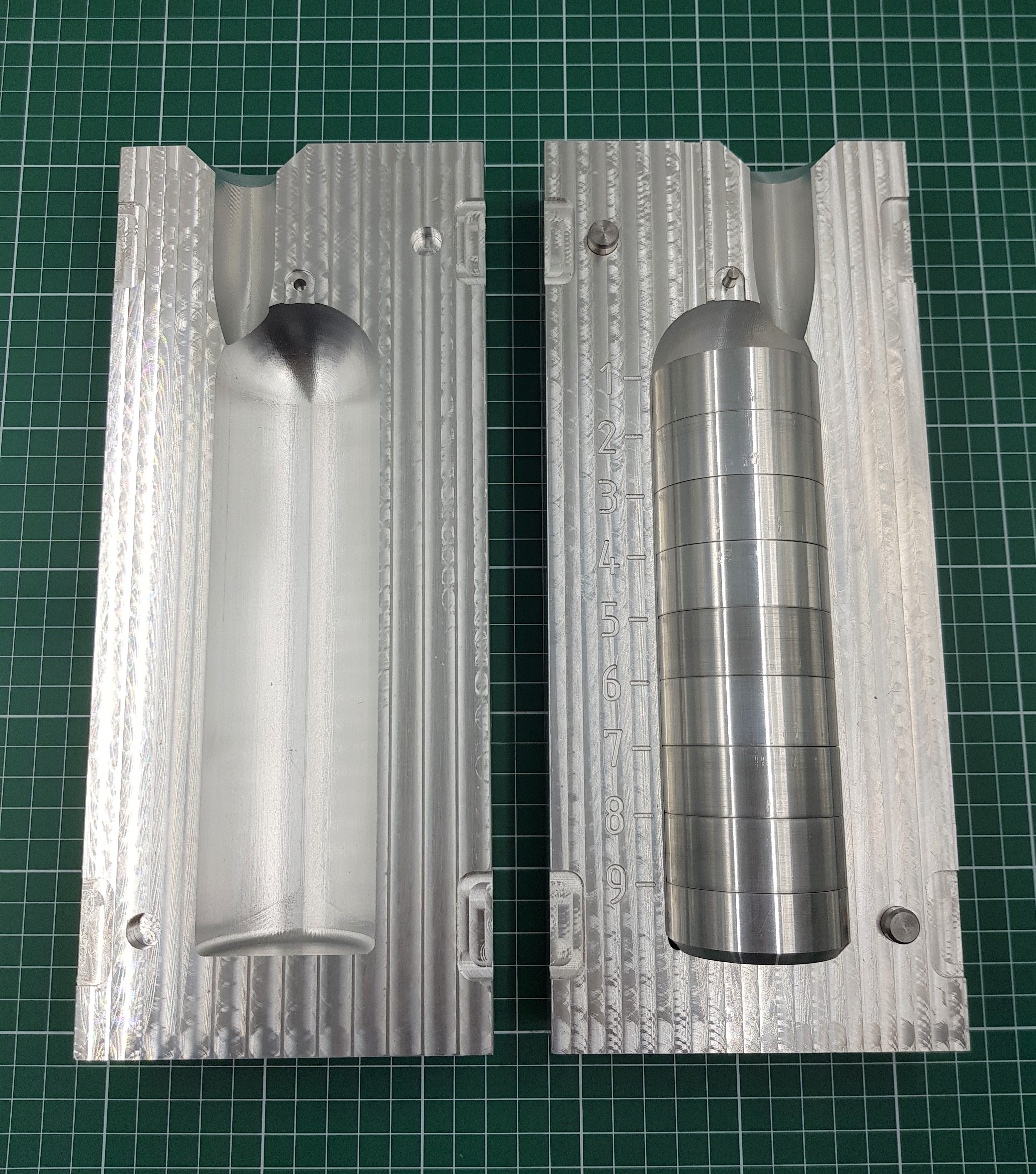 CNC machined 2" deep drop lead mold with interchangeable inserts : 1lb to 10lb