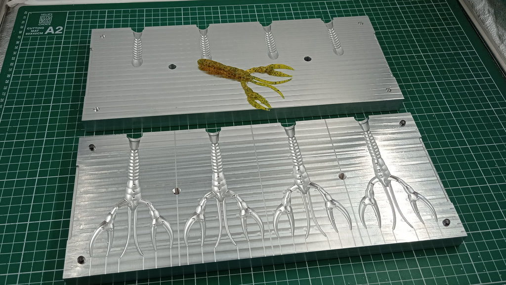 4.5" Crawfish Soft Plastic Lure Mold – 4 Cavity CNC Machined 6082 Aluminum Injection Mold