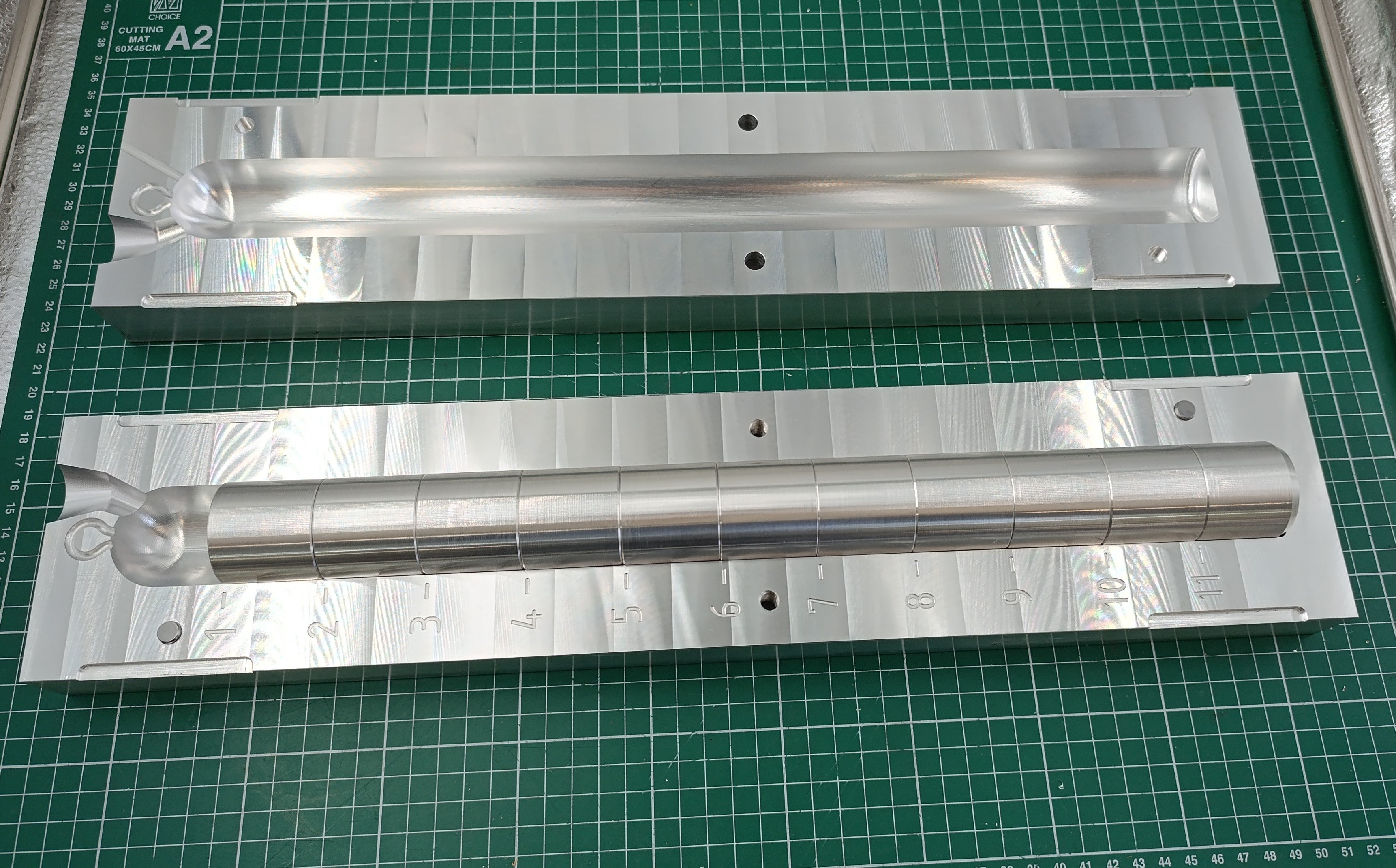 1.5" deep drop lead mold with interchangeable inserts : 1lb to 12lb CNC machined