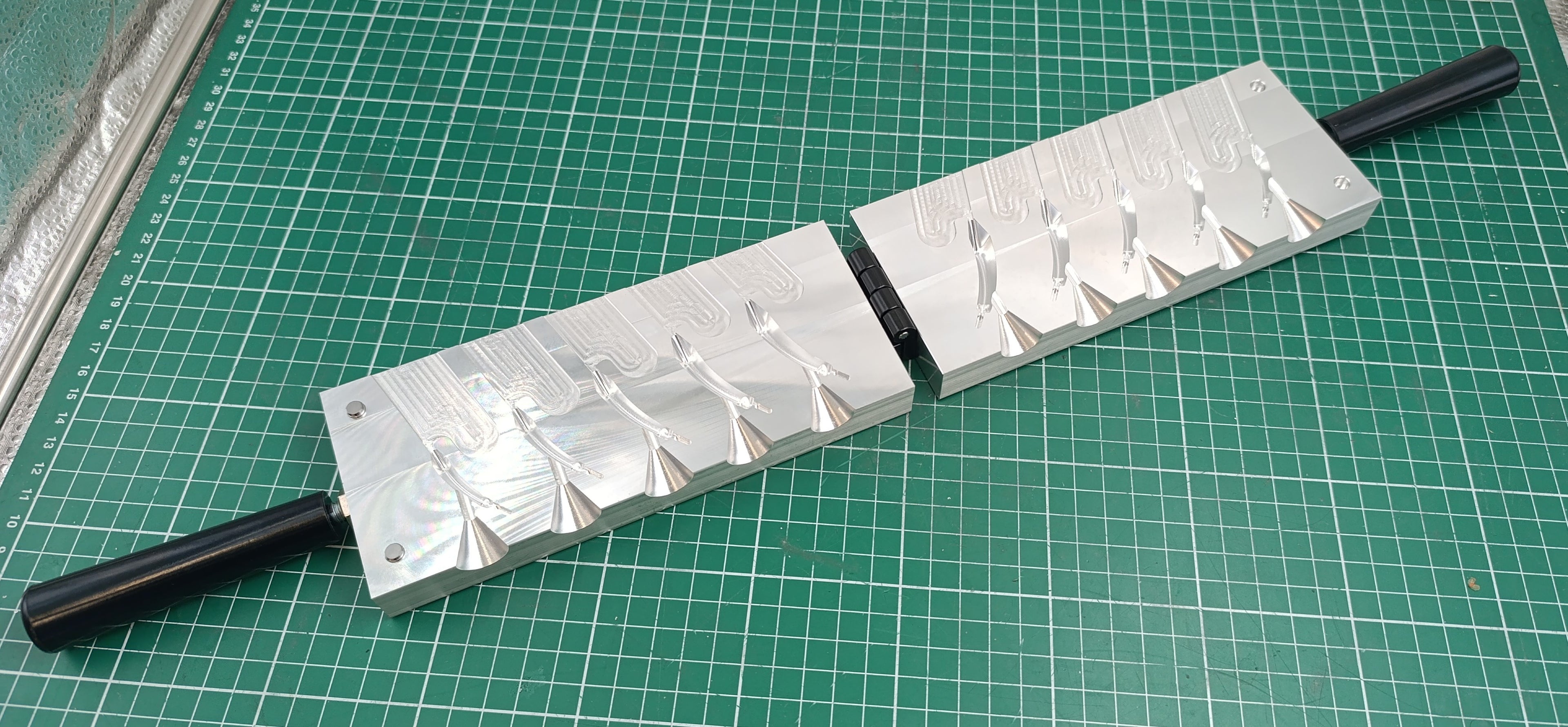 CNC machined goofy jig aluminum fishing mold, 1/4oz 3/8oz 1/2oz 3/4oz 1oz