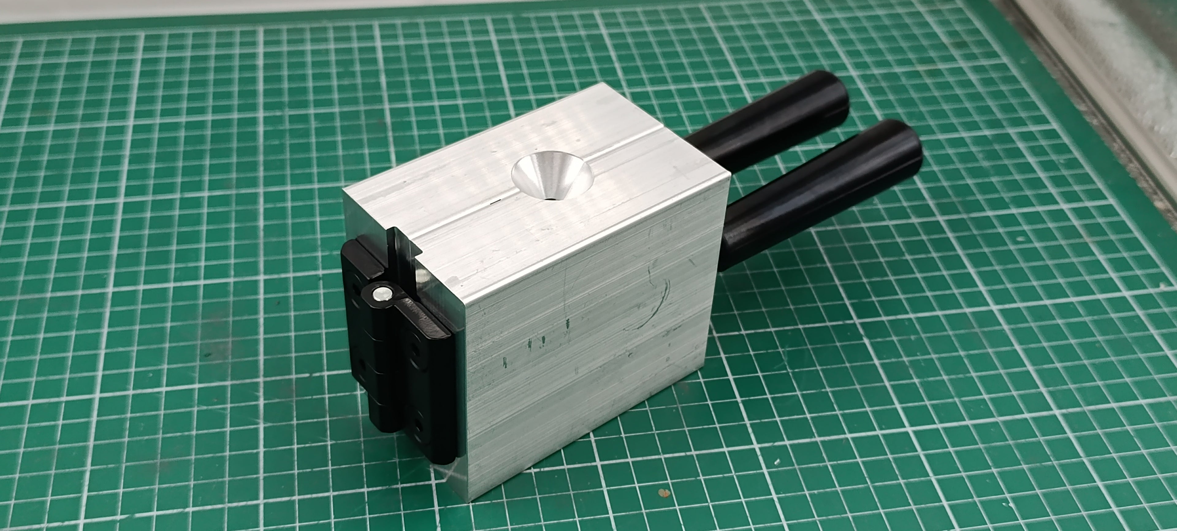 CNC machined aluminum molds for 12oz and 16oz decoy anchor mushroom lead weight