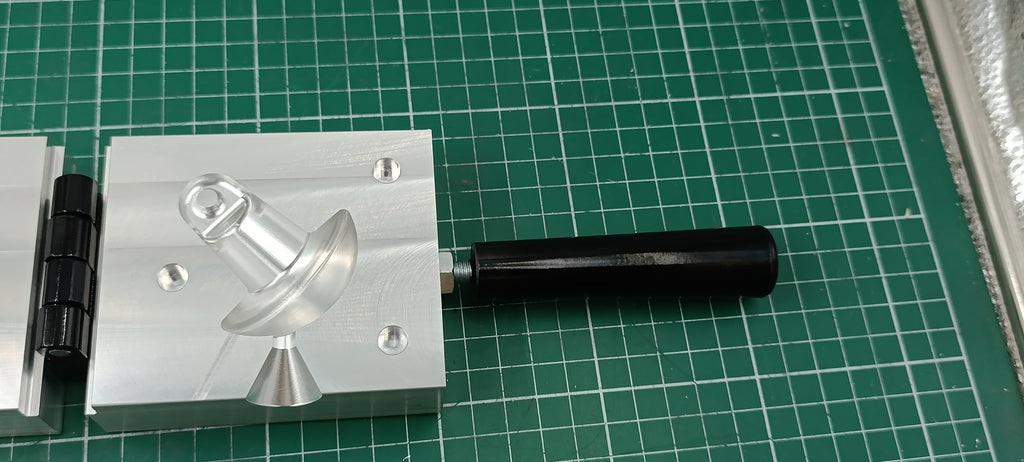 CNC machined aluminum molds for 12oz and 16oz decoy anchor mushroom lead weight