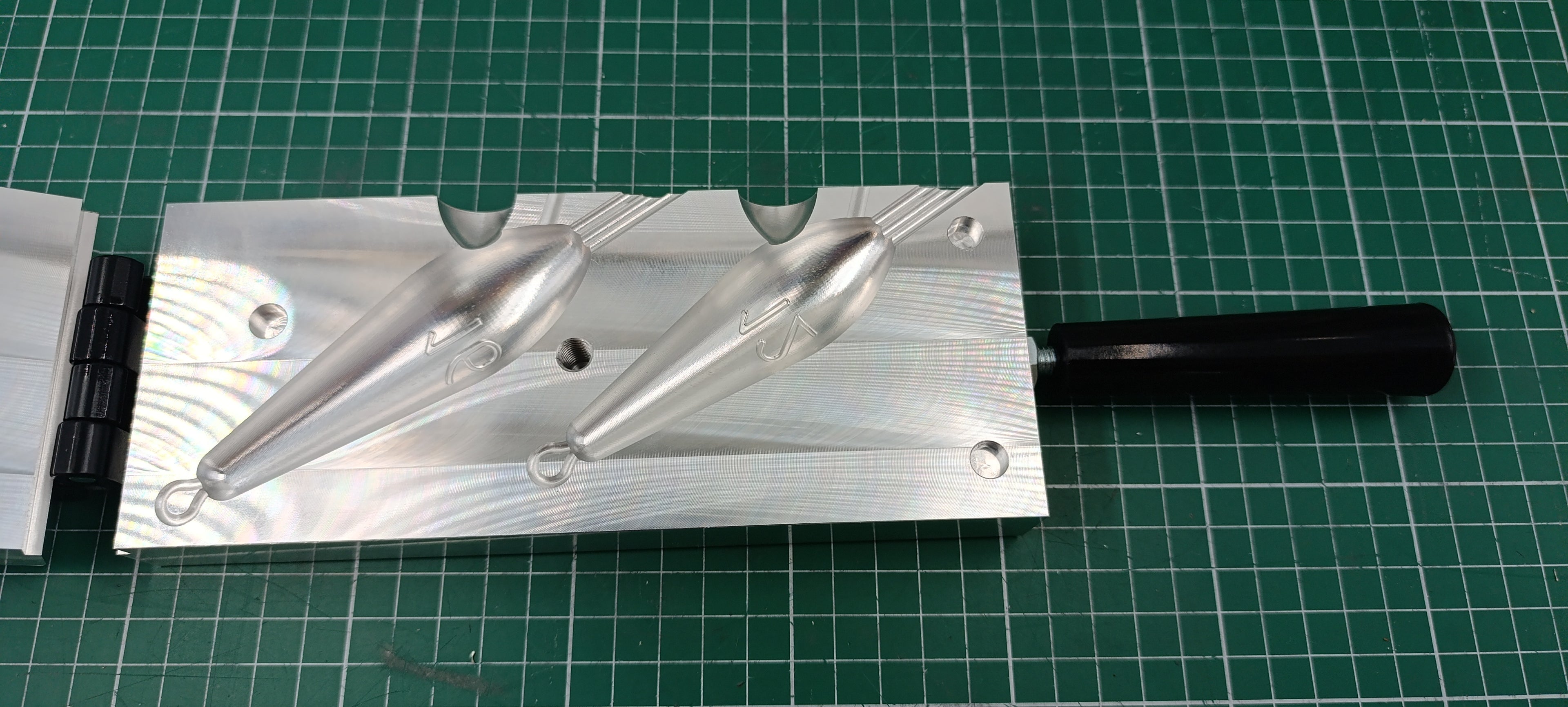 CNC machined 12oz 16oz spider sinker aluminum mold