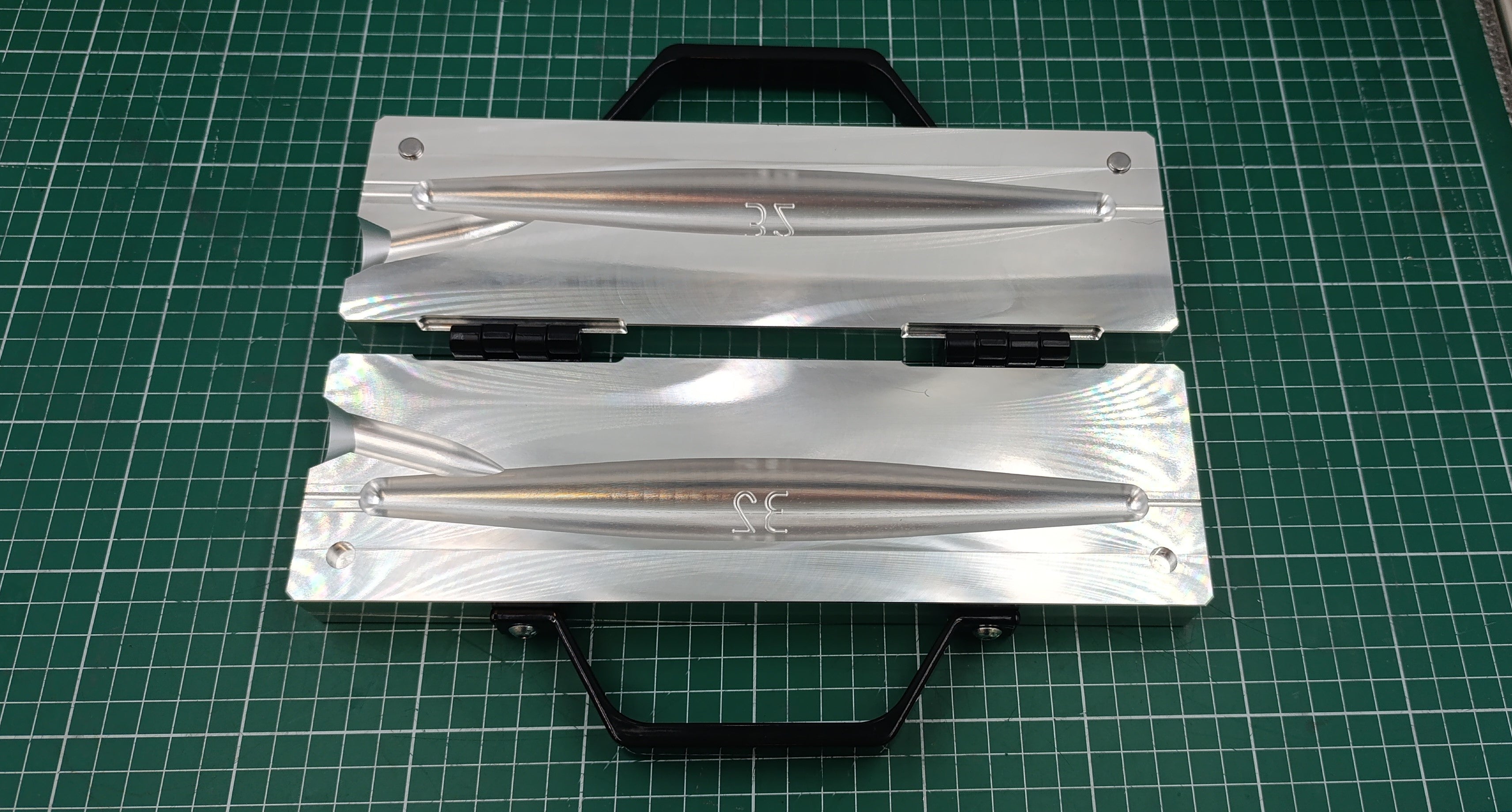 32oz one cavity CNC machined Trolling sinker aluminum fishing mold