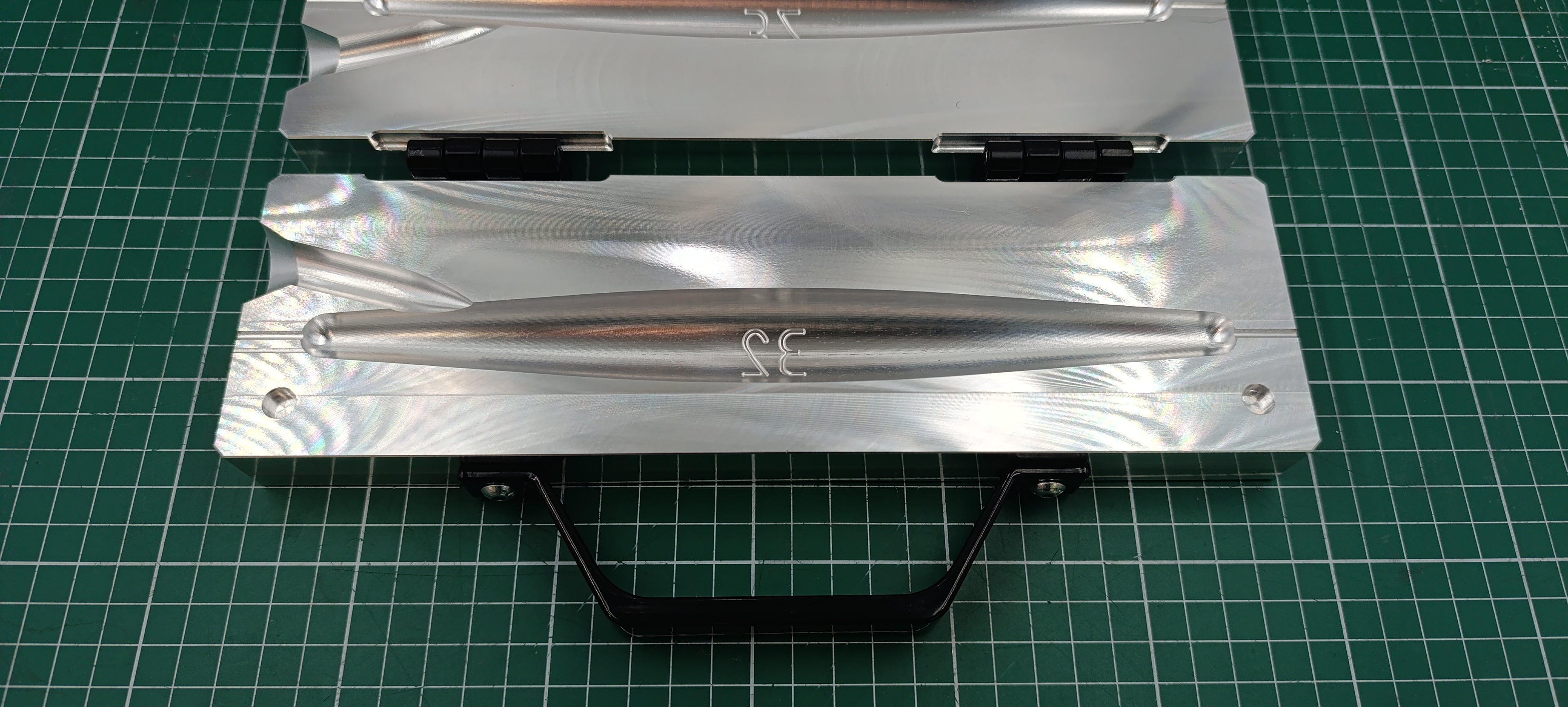 32oz one cavity CNC machined Trolling sinker aluminum fishing mold