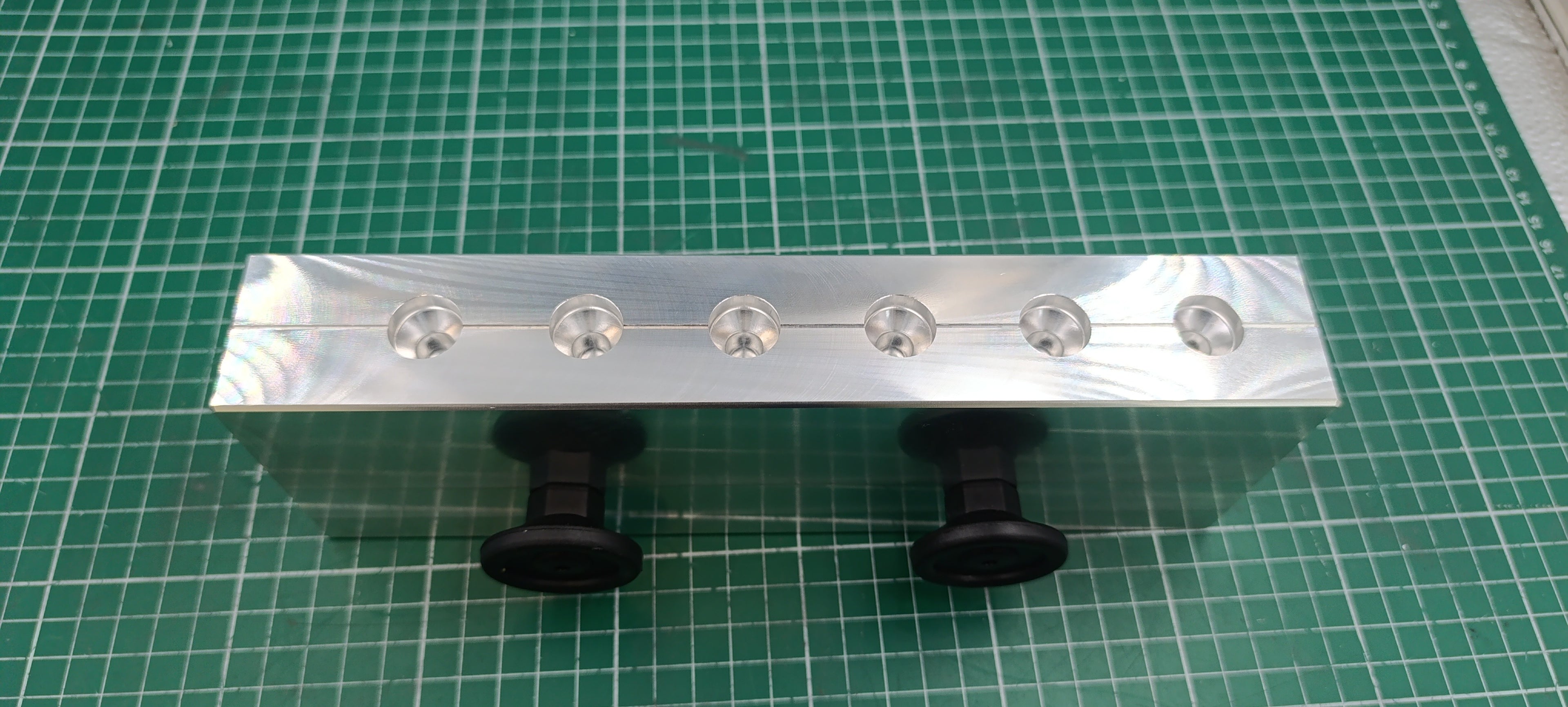 2" Fire Tail Grub Twister Lure CNC machined aluminum fishing mold